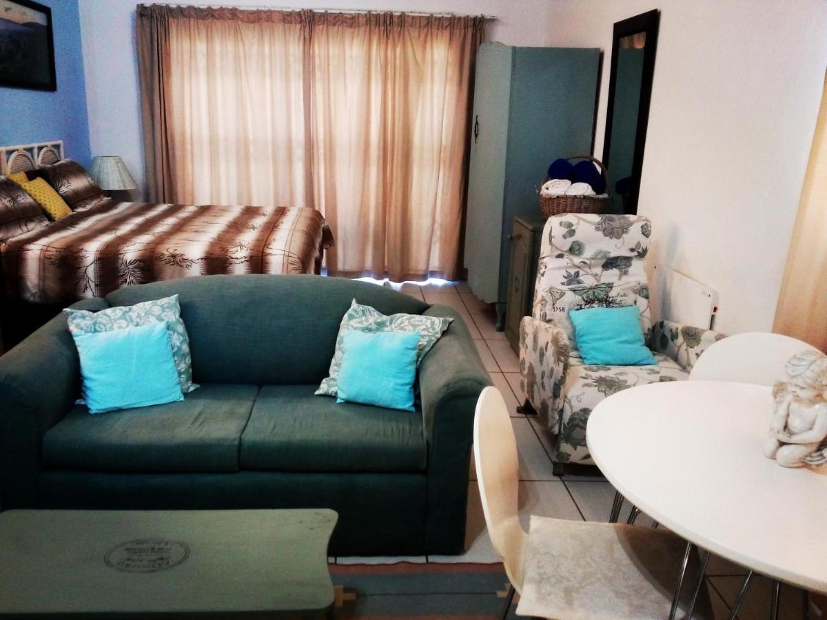36 Df Strauss Street Apartment Kleinmond Exterior photo