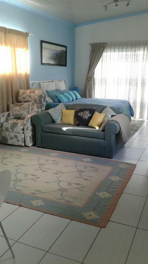 36 Df Strauss Street Apartment Kleinmond Exterior photo